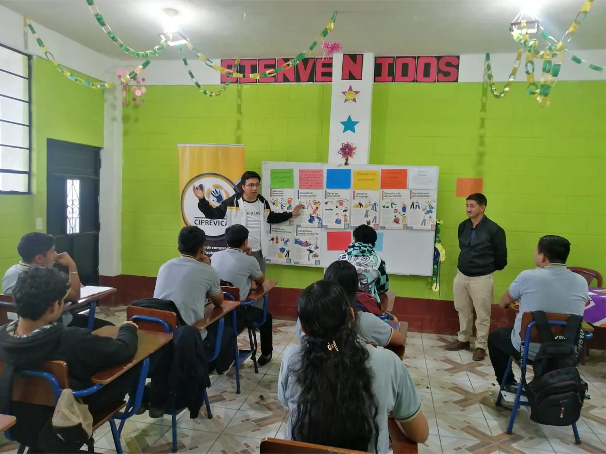 proyecto-jovenes-derechos-humanos-07